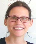Biographie Profilbild Diplom Psychologin und KVT Trainerin Franziska Luschas auf HeilpraktikerErfolg